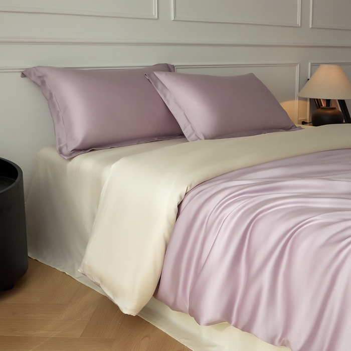 91家纺网 家纺一手货源 找家纺 涵宸2025新款天丝-天丝棉-纯色四件套-场景1 紫语+象牙白