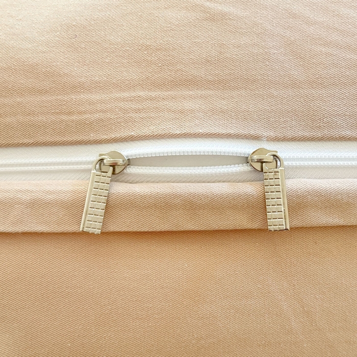 91家纺网 家纺一手货源 找家纺 7V 2025新款轻奢大宽边100%纯棉四件套133*76全棉喷气宽幅长绒棉被套床单床笠套件 可蒂狗-灰