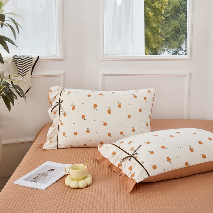 91家纺网 家纺一手货源 找家纺 卡迪亚家纺 2025新款轻氧棉小碎花韩式花边床盖 秋果