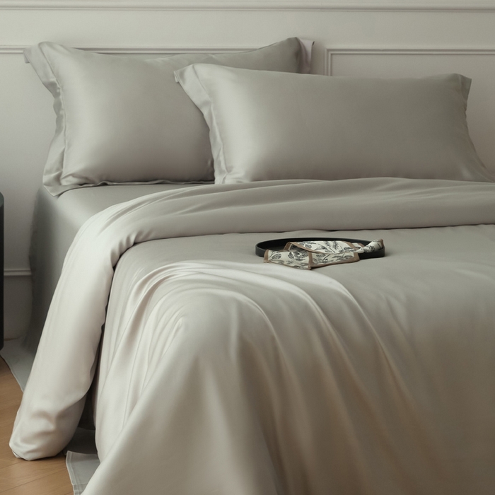 91家纺网 家纺一手货源 找家纺 涵宸2025新款天丝-天丝棉-纯色四件套-场景1 太空灰