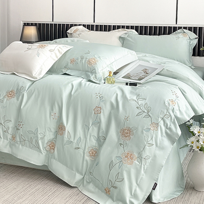 91家纺网 家纺一手货源 找家纺 2025新款春夏新款A类长绒棉全工艺刺绣四件套纯棉全棉轻奢风直播高端床上用品 蔓艺-茶绿