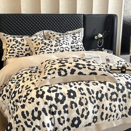 91家纺网 家纺一手货源 找家纺 首尔2025新款宽边数码冰丝四件套 豹纹咖