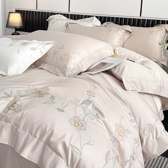 91家纺网 家纺一手货源 找家纺 2025新款春夏新款A类长绒棉全工艺刺绣四件套纯棉全棉轻奢风直播高端床上用品 蔓艺-颜粉