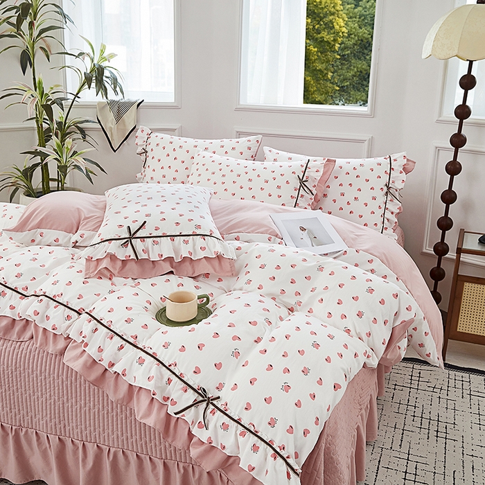 91家纺网 家纺一手货源 找家纺 卡迪亚家纺 2025新款轻氧棉小碎花韩式花边床盖 悦动