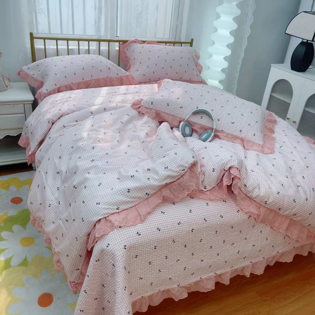 91家纺网 家纺一手货源 找家纺 暖居 2025春夏款高温砂洗棉花床盖三件套被套四件套同款纯棉夏被空调被四季 点点蝴蝶结