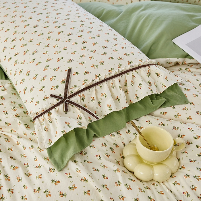 91家纺网 家纺一手货源 找家纺 卡迪亚家纺 2025新款轻氧棉小碎花韩式花边床盖 梵音