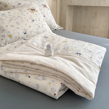 91家纺网 家纺一手货源 找家纺 帕拉美拉 2025新款全棉双层纱玉米聚乳酸夏被春秋被冬被玉米被 三件套四件套 原宿小狗