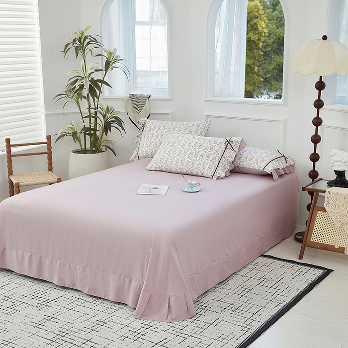 91家纺网 家纺一手货源 找家纺 卡迪亚家纺 2025新款轻氧棉小碎花韩式花边床盖 紫馨