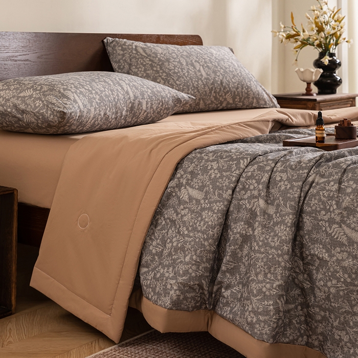 91家纺网 家纺一手货源 找家纺 吾诺 2025 全棉印花单层纱大豆夏被四件套夏凉被空调被子被芯全棉夏被 柔美