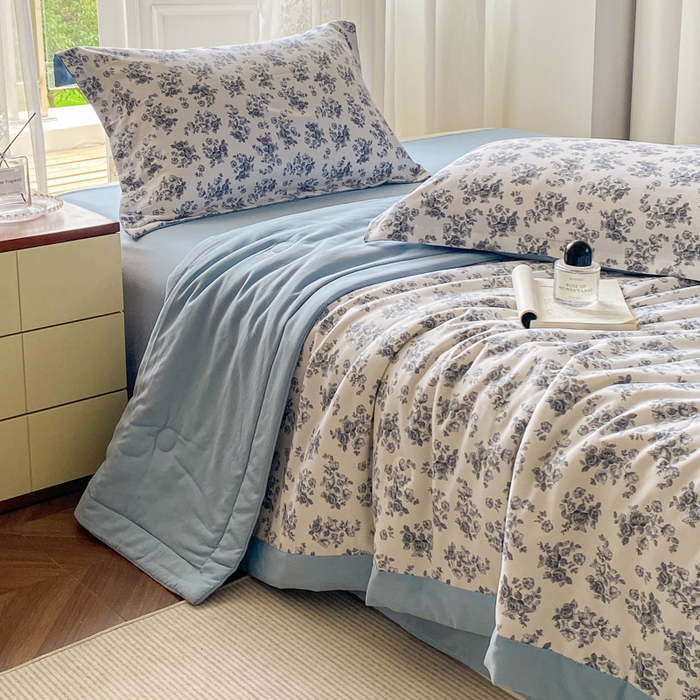 91家纺网 家纺一手货源 找家纺 左右家纺 2025新款A类双层纱大豆夏凉被 云水兰