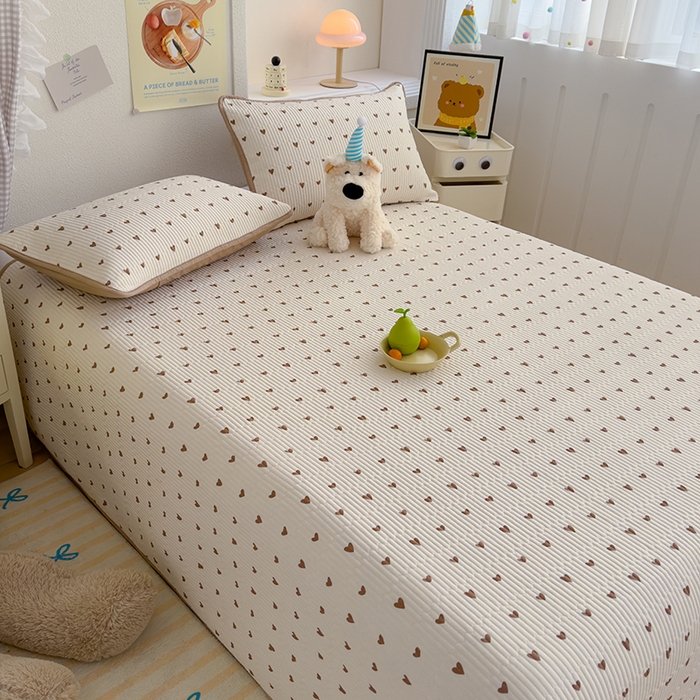 91家纺网 家纺一手货源 找家纺 赫梵茜 2025新款有氧针织双层纱单床盖床盖三件套床盖四件套 甜心