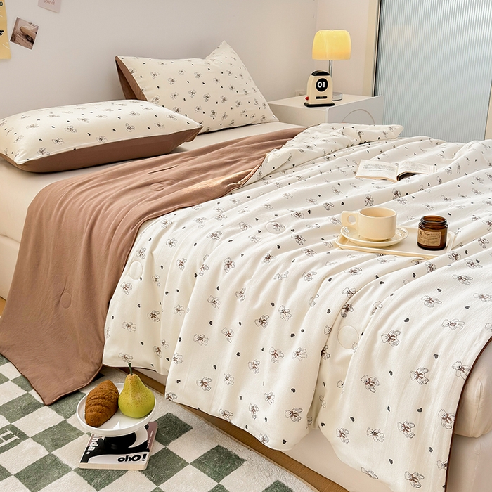 91家纺网 家纺一手货源 找家纺 （总）奥汀洛家纺 2025新款小清新针织棉双层纱夏被