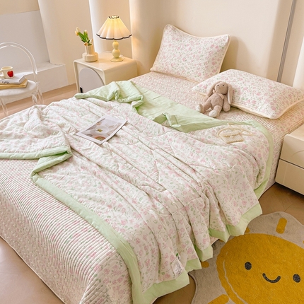 91家纺网 家纺一手货源 找家纺 雅萱家纺 2025新款全棉双层纱夏被 花枝绕