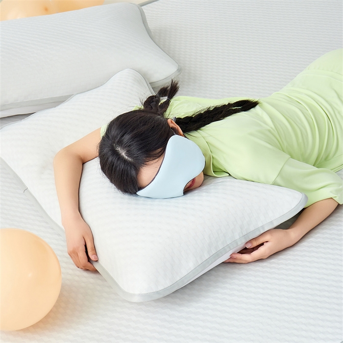 91家纺网 家纺一手货源 找家纺 凌云家纺 2025年爆款新品100%锦纶冰丝凉感三明治凉席 灰色