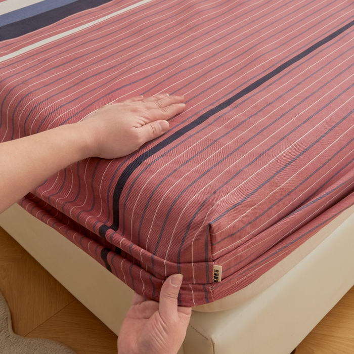 91家纺网 家纺一手货源 找家纺 金泰莱 2025新款锦柔老粗布印花床笠 粉色云涧