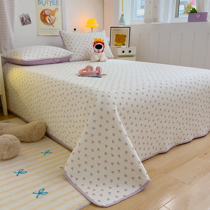 91家纺网 家纺一手货源 找家纺 赫梵茜 2025新款有氧针织双层纱单床盖床盖三件套床盖四件套 线条樱桃