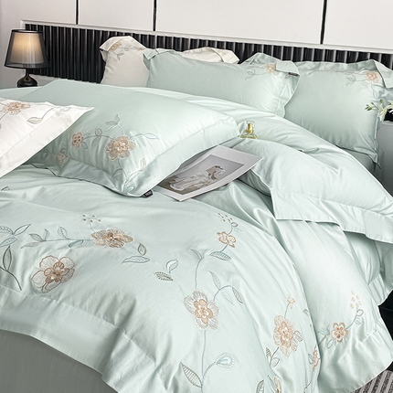 91家纺网 家纺一手货源 找家纺 2025新款春夏新款A类长绒棉全工艺刺绣四件套纯棉全棉轻奢风直播高端床上用品 蔓艺-茶绿