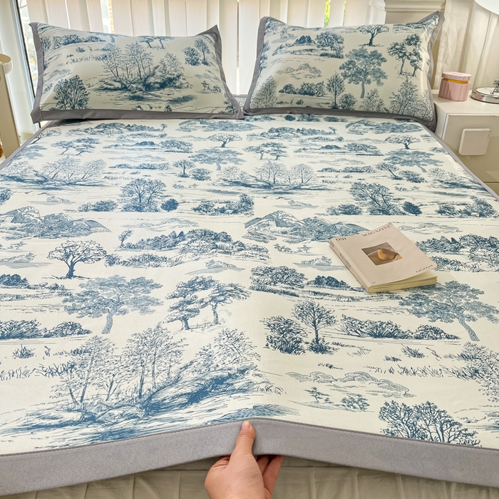 91家纺网 家纺一手货源 找家纺 川悦生活 2025新款600D立体宽边冰丝印花凉席 复古欧庭-蓝