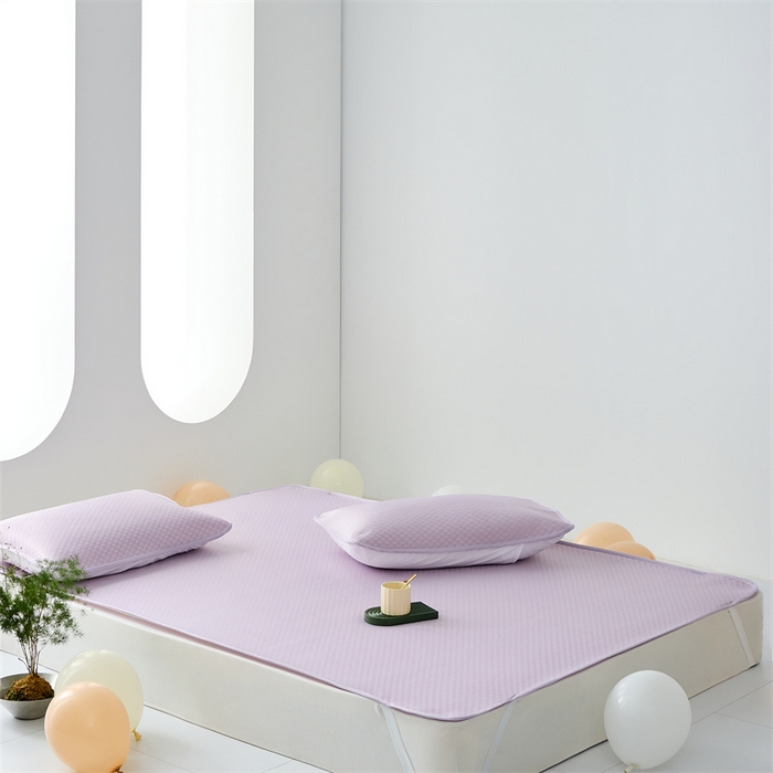 91家纺网 家纺一手货源 找家纺 凌云家纺 2025年爆款新品100%锦纶冰丝凉感三明治凉席 紫色