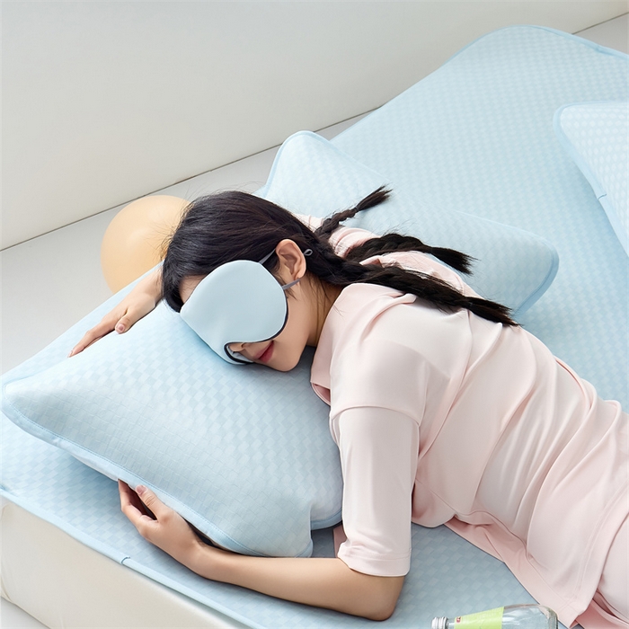 91家纺网 家纺一手货源 找家纺 （总）凌云家纺 2025年爆款新品100%锦纶冰丝凉感三明治凉席