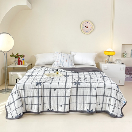 悦织湾家纺2025新款冰丝冰激凌夏被 格子蝴蝶