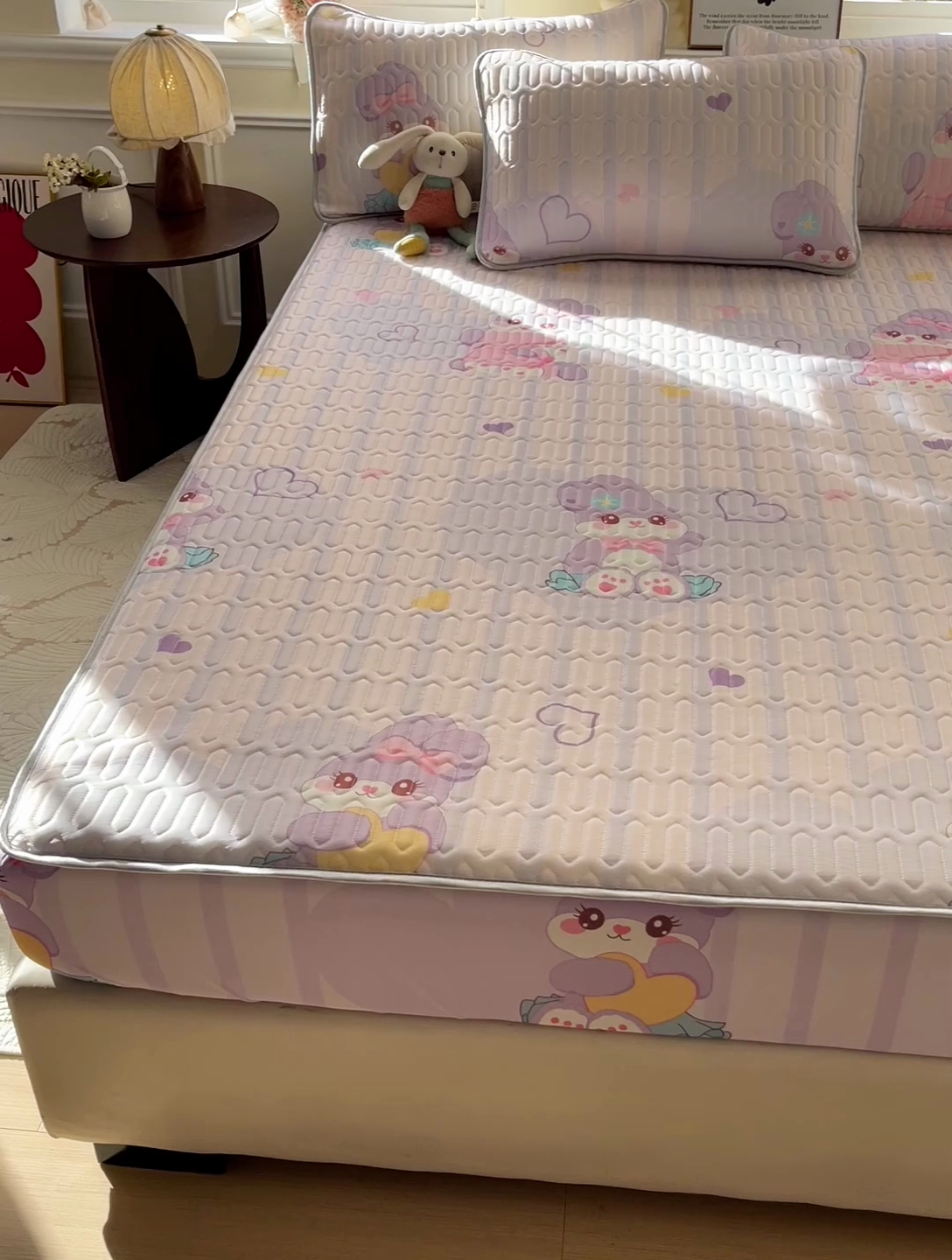 91家纺网 家纺一手货源 找家纺 富馨莱 2025新款A类凉感丝空气纤维凉席床笠款 菲菲兔-紫