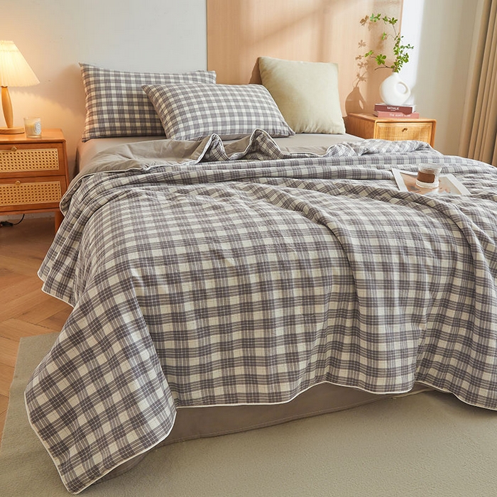 91家纺网 家纺一手货源 找家纺 金喜2025新疆棉棉花被全棉夏被春秋被冬被四季被-无印风棉花被单被系列 澳白灰