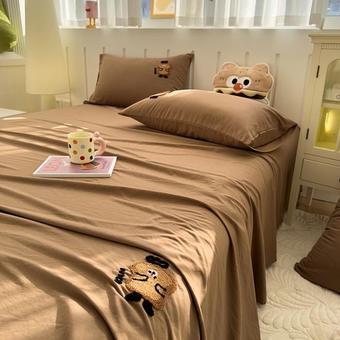 91家纺网 家纺一手货源 找家纺 曼谷家纺 2025新款软糯毛巾绣水洗棉床单床笠枕套纯色床单床笠枕套单品 吐司-咖啡