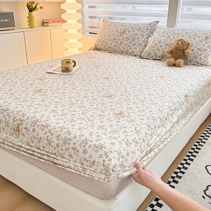 91家纺网 家纺一手货源 找家纺 2025新款12868全棉套件单品系列二单床笠 清茶小熊-米