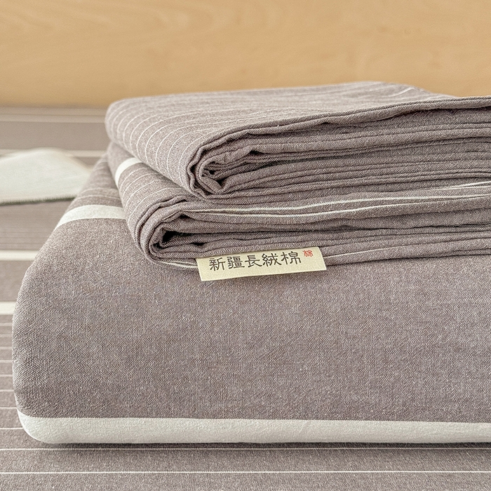 91家纺网 家纺一手货源 找家纺 晓时候 2025新款100%全棉色织水洗棉床单全棉床单纯棉床单 灰细条