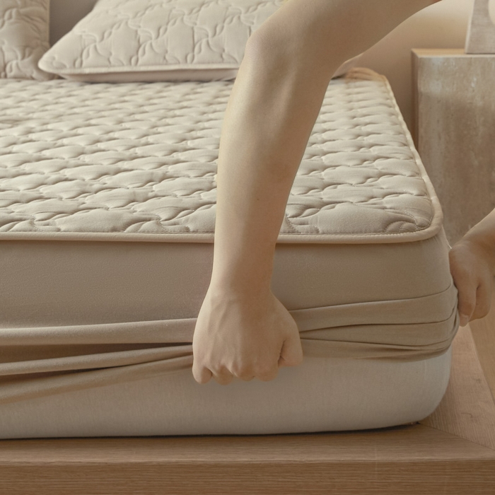 91家纺网 家纺一手货源 找家纺 雪云美2025新款全棉夹棉床笠13372斜纹A类纯棉床罩可定制尺寸-风车款 风车-健康驼