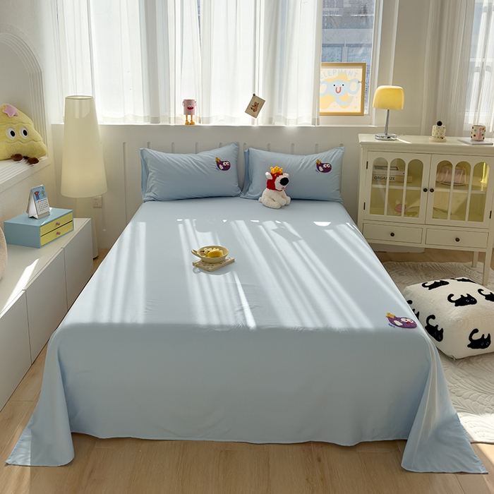 91家纺网 家纺一手货源 找家纺 曼谷家纺 2025新款软糯毛巾绣水洗棉床单床笠枕套纯色床单床笠枕套单品 茄子-天蓝