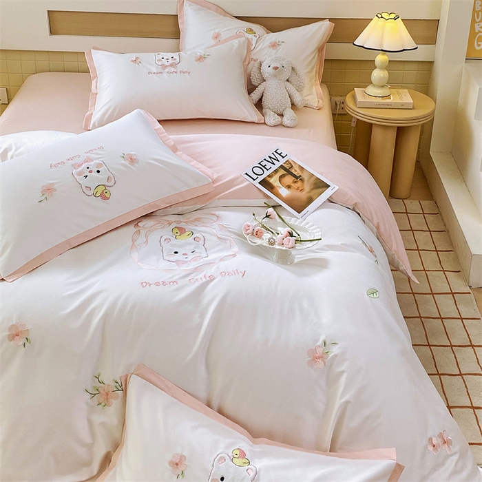 91家纺网 家纺一手货源 找家纺 （总）鼎飞 2025新款长绒棉新款卡通四件套