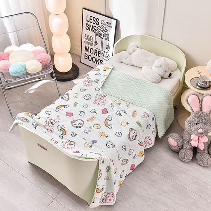 嗨生活_2025年爆款 A类冰豆豆凉感丝被 儿童夏被 幼儿园被 直播 团购首选_1477 涂鸦乐园