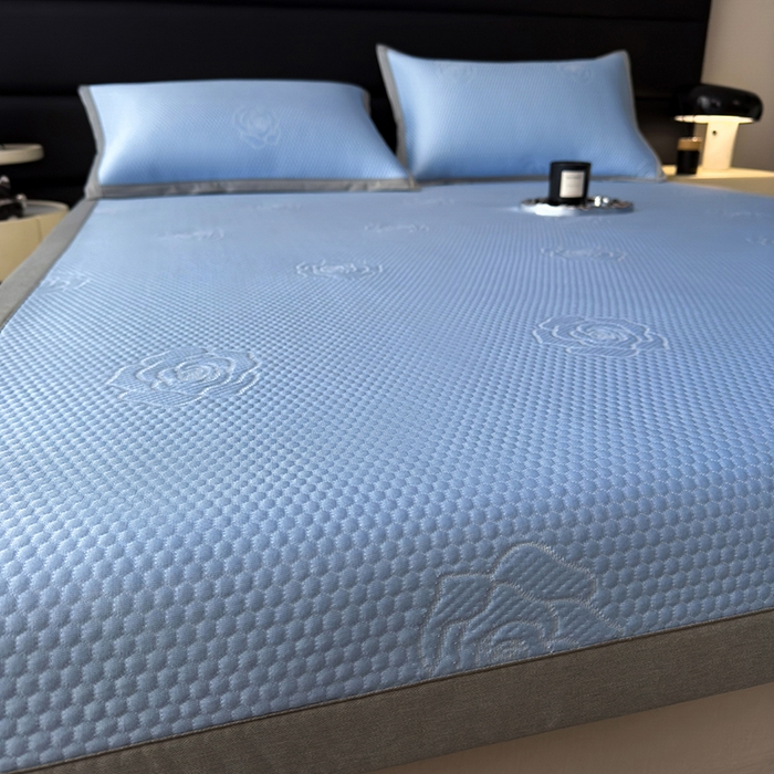 91家纺网 家纺一手货源 找家纺 欧邦 2025新款A类3D立体提花冰豆豆凉席 冰豆豆-清雅蓝