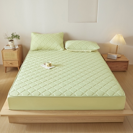 91家纺网 家纺一手货源 找家纺 （总）摩妮卡 2025新款亲肤防水夹棉床笠床垫三件套