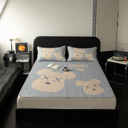 圣比熊 2025新款大版印花纯色0.5乳胶凉席床笠款床裙款凉席三件套 床单款-萌萌熊