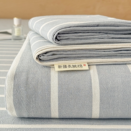 91家纺网 家纺一手货源 找家纺 晓时候 2025新款100%全棉色织水洗棉床单全棉床单纯棉床单 蓝条纹