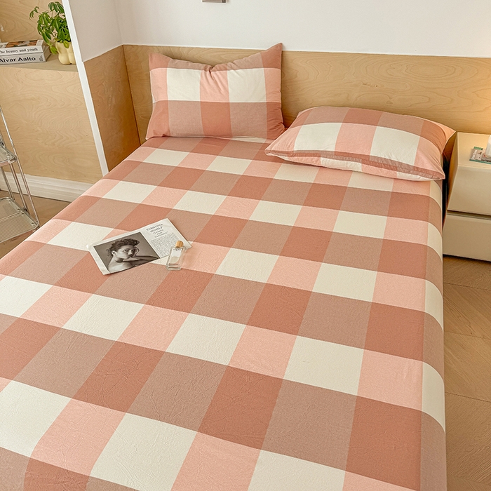 91家纺网 家纺一手货源 找家纺 晓时候 2025新款100%全棉色织水洗棉床单全棉床单纯棉床单 粉大格