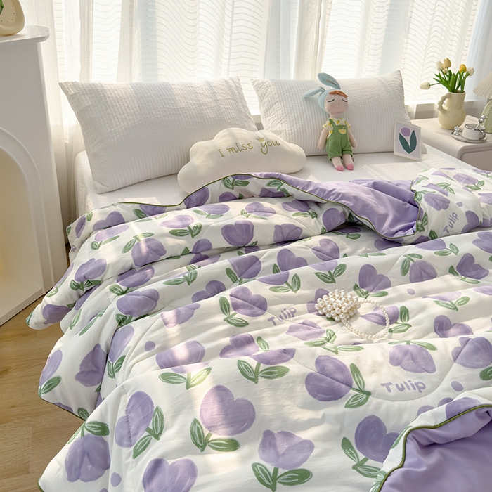 91家纺网 家纺一手货源 找家纺 太阳树家纺 2025新款A类母婴级双层纱大豆被大豆纤维夏被 南岛小镇