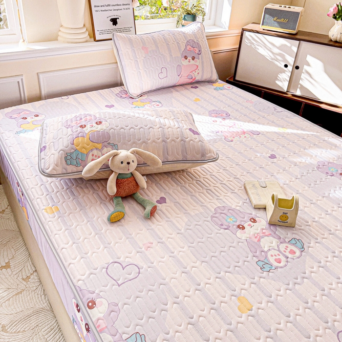 91家纺网 家纺一手货源 找家纺 富馨莱 2025新款A类凉感丝空气纤维凉席床笠款 菲菲兔-紫