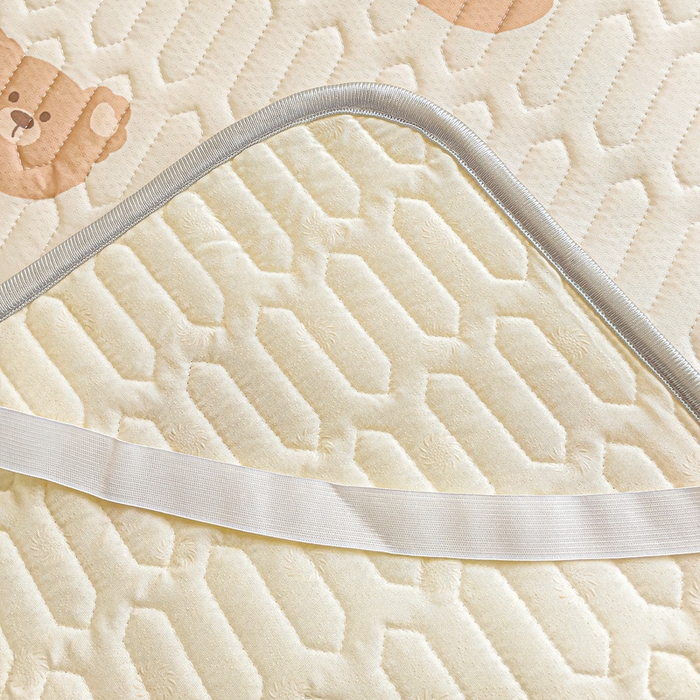 91家纺网 家纺一手货源 找家纺 富馨莱 2025新款A类凉感丝空气纤维凉席学生款 无敌小熊