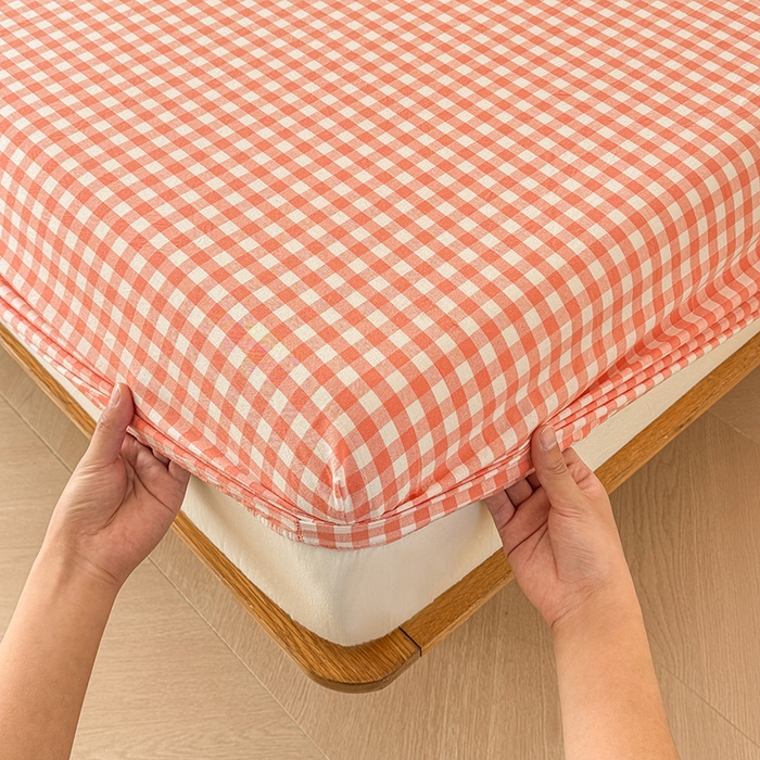 91家纺网 家纺一手货源 找家纺 晓时候 2025新款100%全棉色织水洗棉床笠全棉床笠纯棉床笠 粉小格