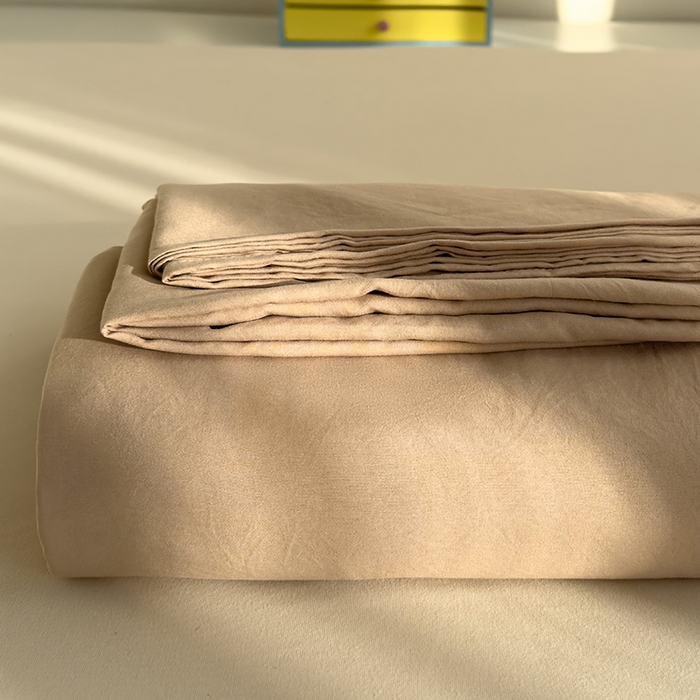 91家纺网 家纺一手货源 找家纺 曼谷家纺 2025新款软糯毛巾绣水洗棉床单床笠枕套纯色床单床笠枕套单品 水洗-奶茶