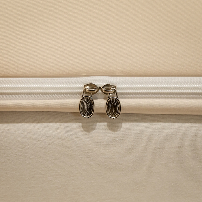 91家纺网 家纺一手货源 找家纺 锦逸家居 2025新款坐床式防摔遮光蚊帐 微笑人生-不遮光