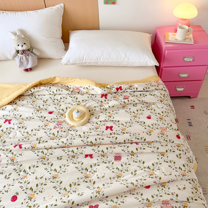 91家纺网 家纺一手货源 找家纺 宜梦家居【需要买家秀请联系老板】 2025新款双面纯棉夏被夏凉被系列 蝴蝶小熊