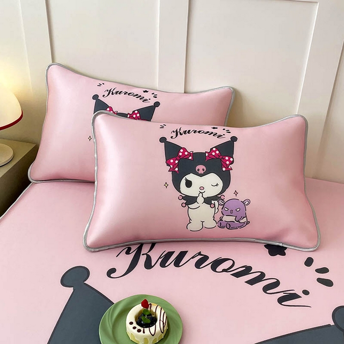 91家纺网 家纺一手货源 找家纺 米帛家纺 2025新款大版三丽鸥碳光冰丝软凉席绑带款 粉色酷洛米