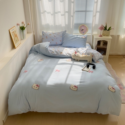 奈颜 2025新款高克重水洗棉毛巾绣爆款四件套 甜猫-浅蓝