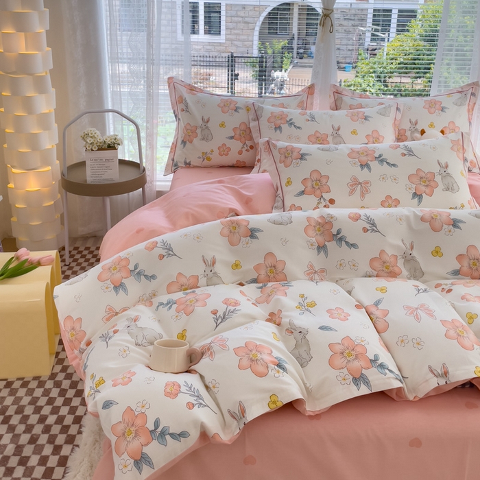 91家纺网 家纺一手货源 找家纺 铭博家纺 新款直播爆款网红全棉四件套13070印花吊边一字绣纯棉被套工艺款 兔语馨香