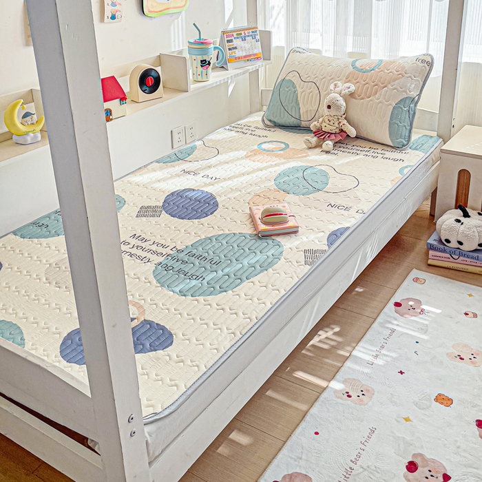 91家纺网 家纺一手货源 找家纺 富馨莱 2025新款A类凉感丝空气纤维凉席学生款 幻影